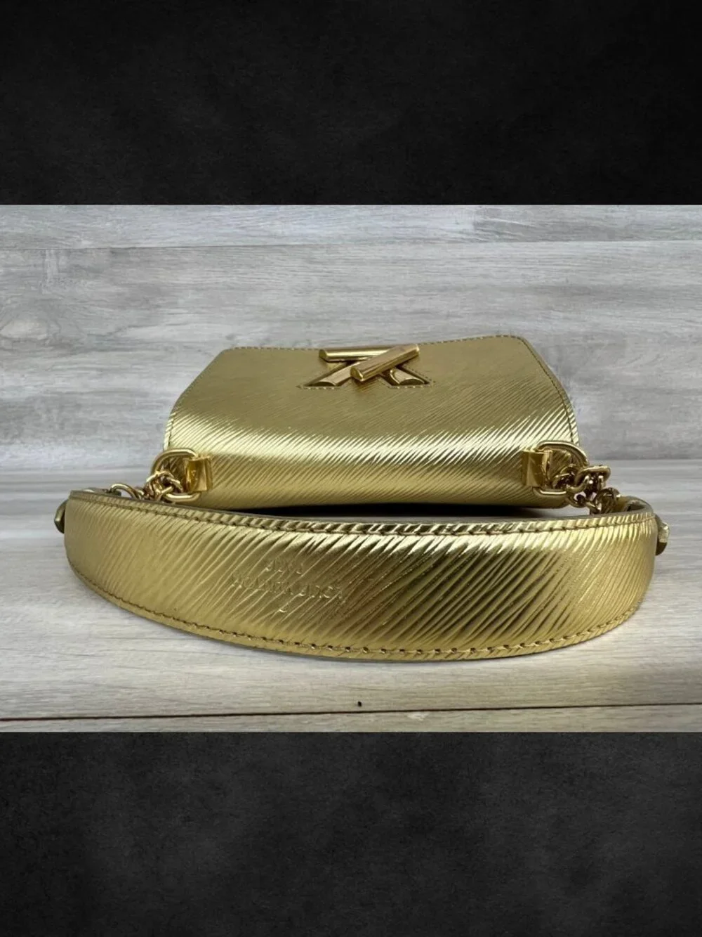 Louis Vuitton Metallic Gold Epi Leather Twist PM Bag - Authentic (PO1014242)